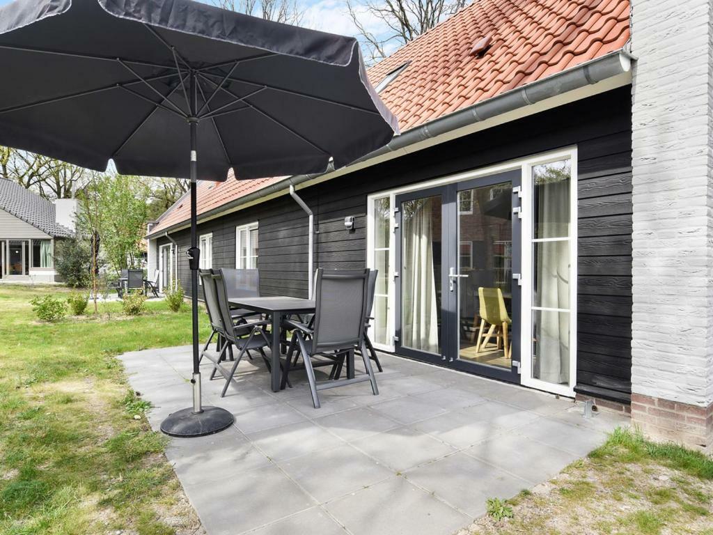 Landal De Vers Hotel Overloon ภายนอก รูปภาพ